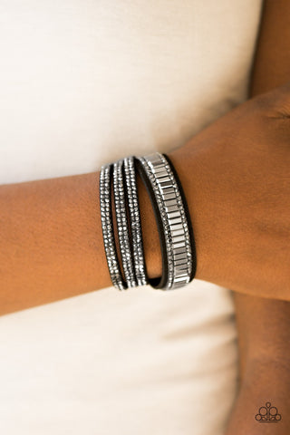 Just In SHOWTIME - Black Urban Bracelet